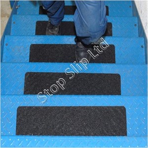 Self Adhesive Conformable Black Anti Slip Stair Tread
